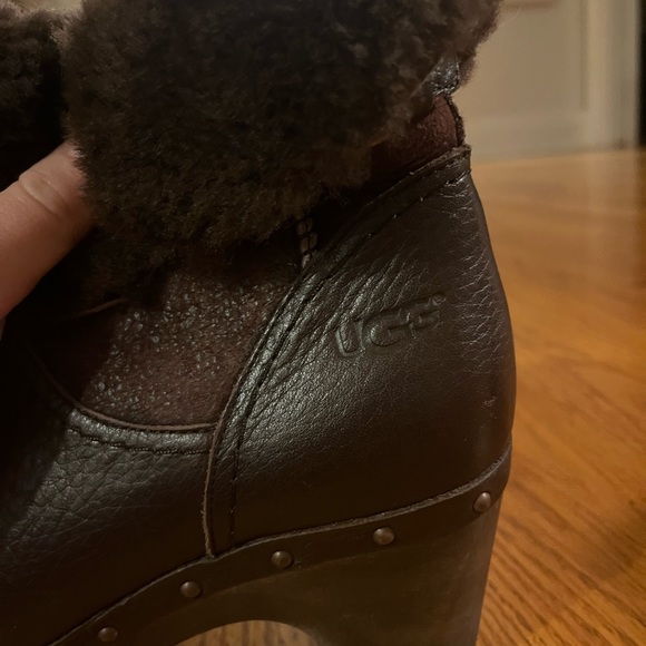 UGG size 7 fold over fur boots - Picture 4 of 4